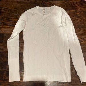 White Lululemon long sleeve exercise shirt